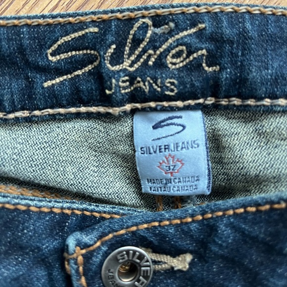 NWT Silver Dark Indigo Spur (mid-rise) Flare Jeans, Sz 32 - Picture 5 of 7